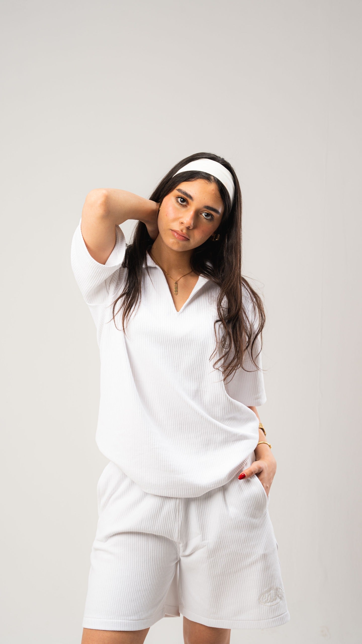 White Cardonne Set