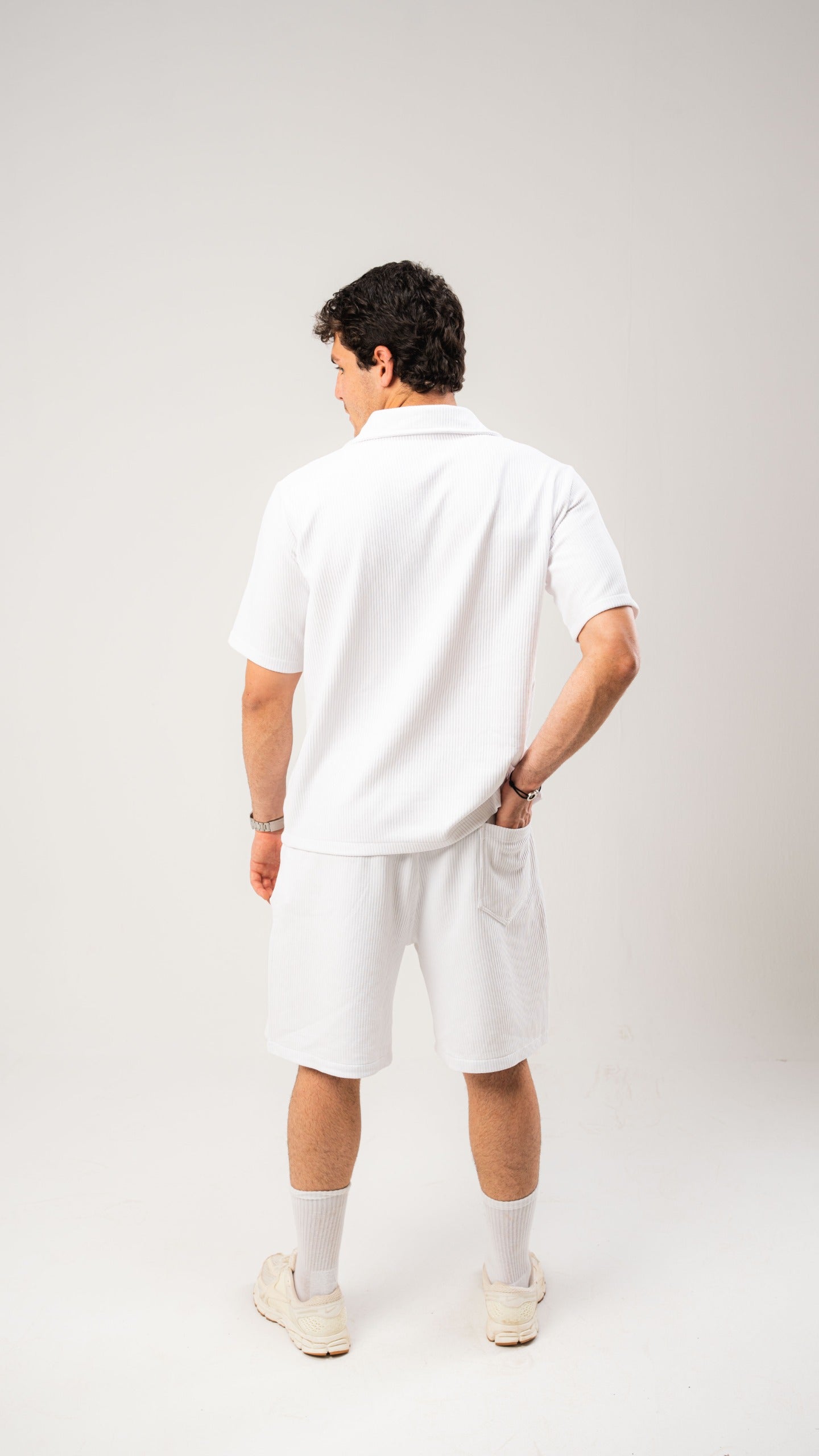 White Cardonne Set