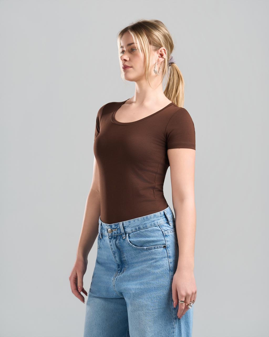 Round Short Sleeve Brown Top