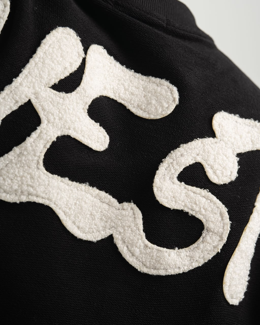 Shadow fur black T-shirt