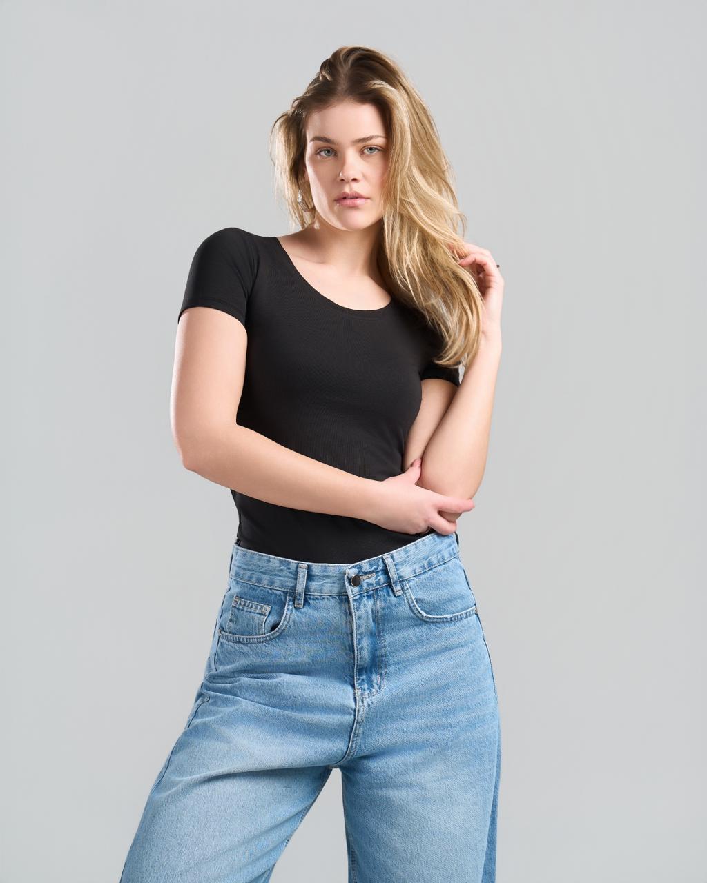Round Short Sleeve Black Top