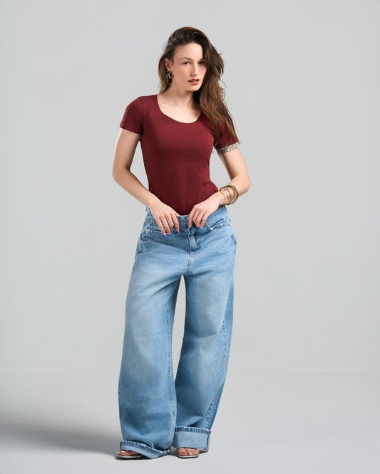 Round Short Sleeve Burgundy Top