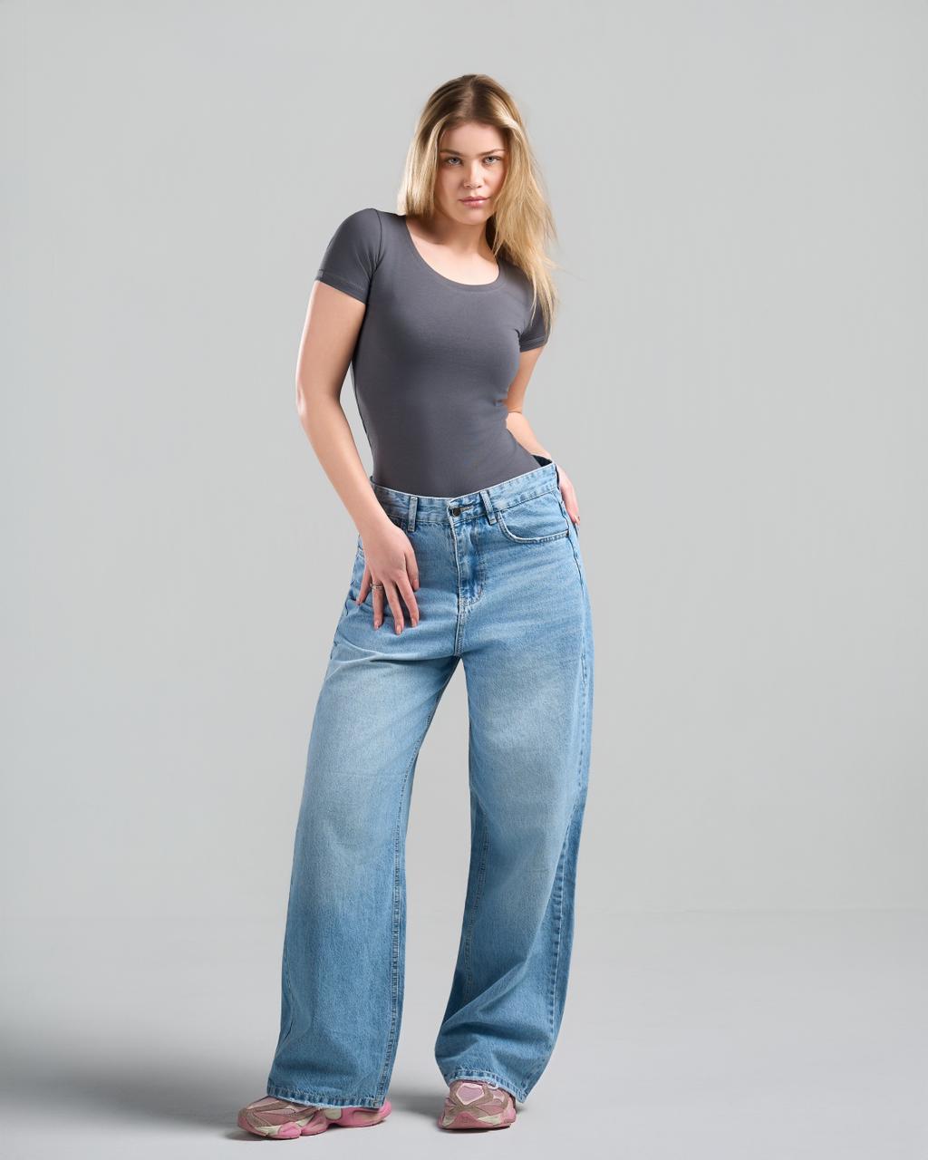 Round Short Sleeve DarkGrey Top