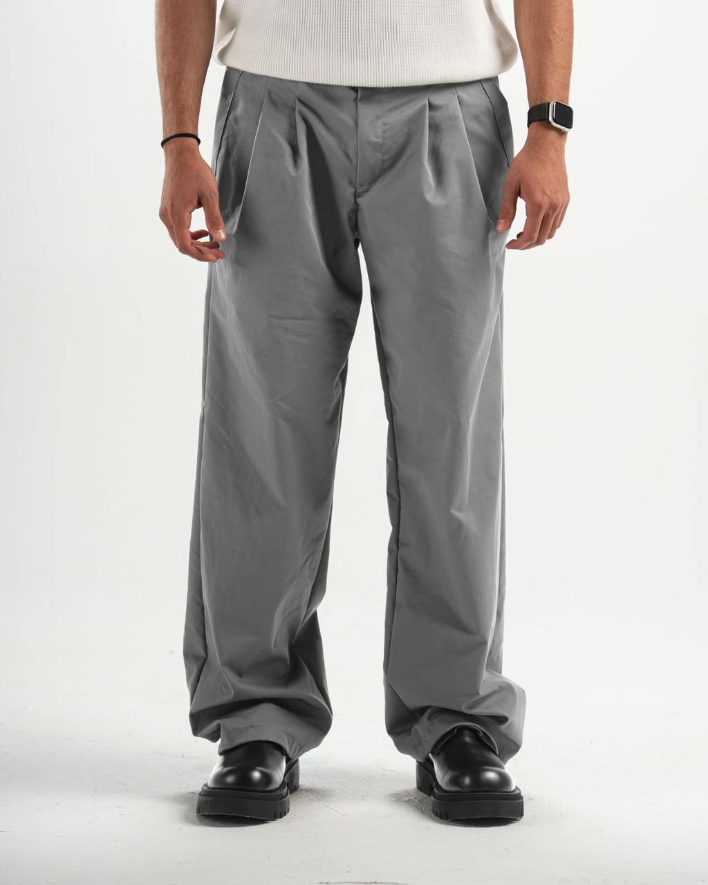 Men pleated gray pants