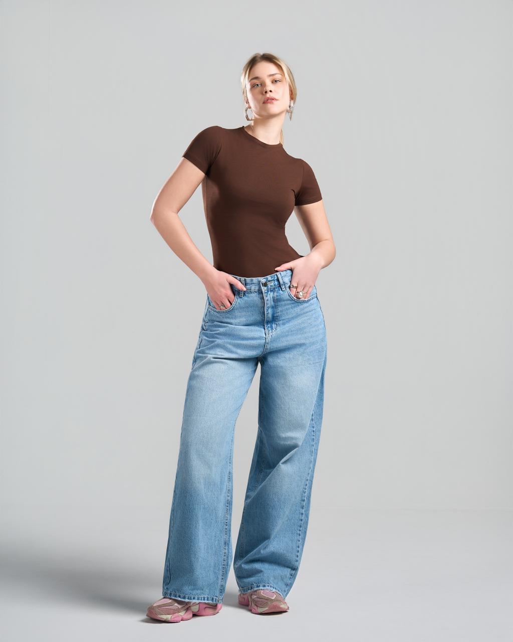 U-Neck Short Sleeve Brown Top