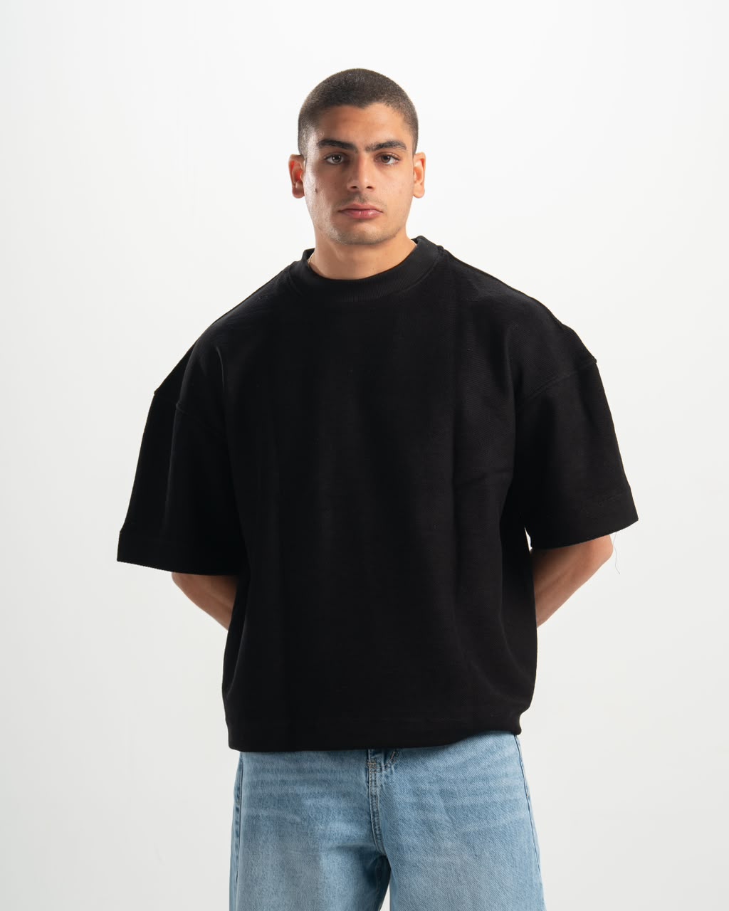 Shadow fur black T-shirt