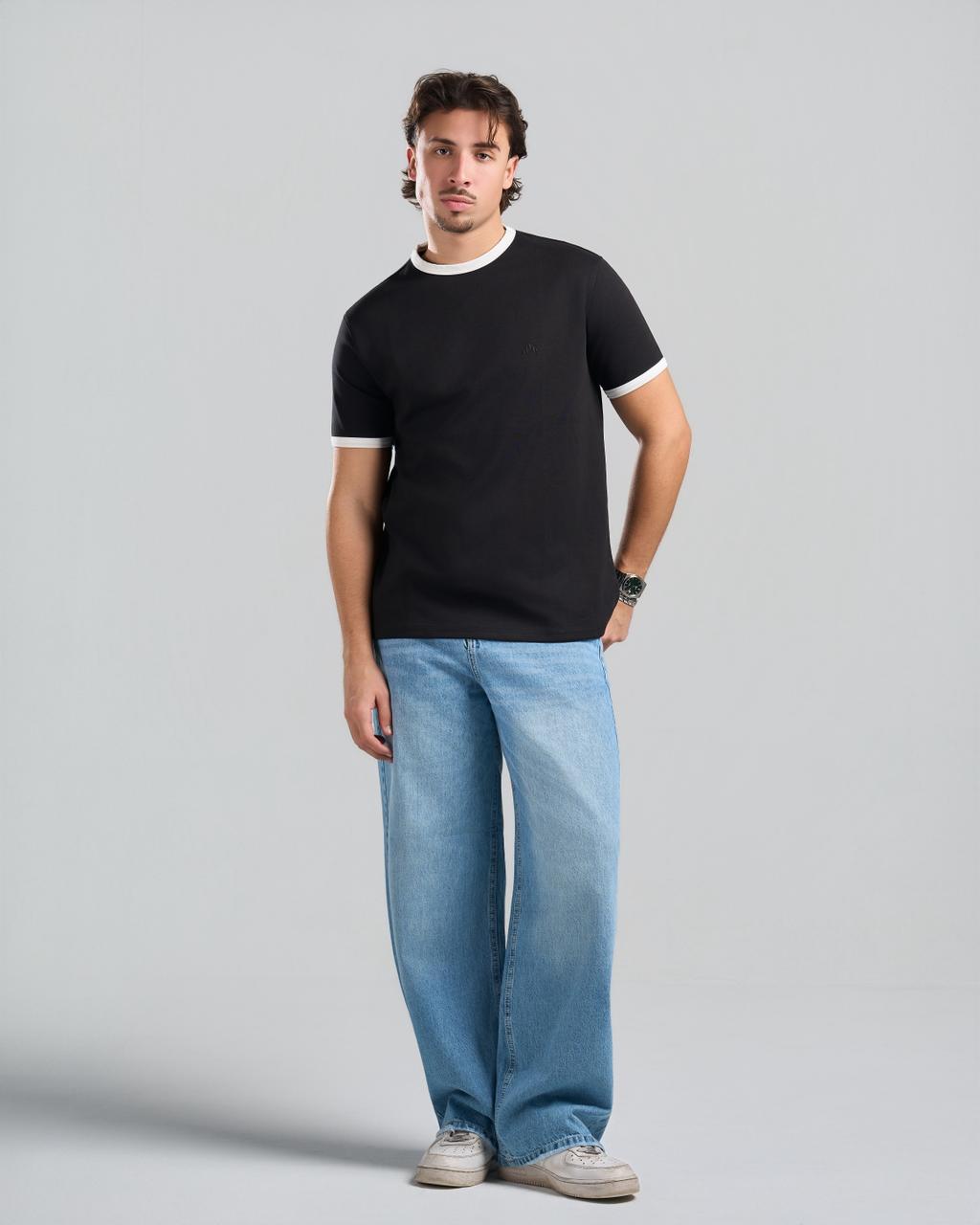 Core black T-shirt