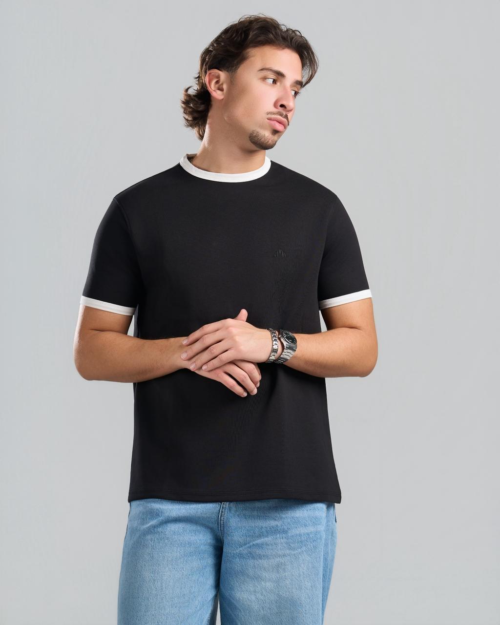 Core black T-shirt