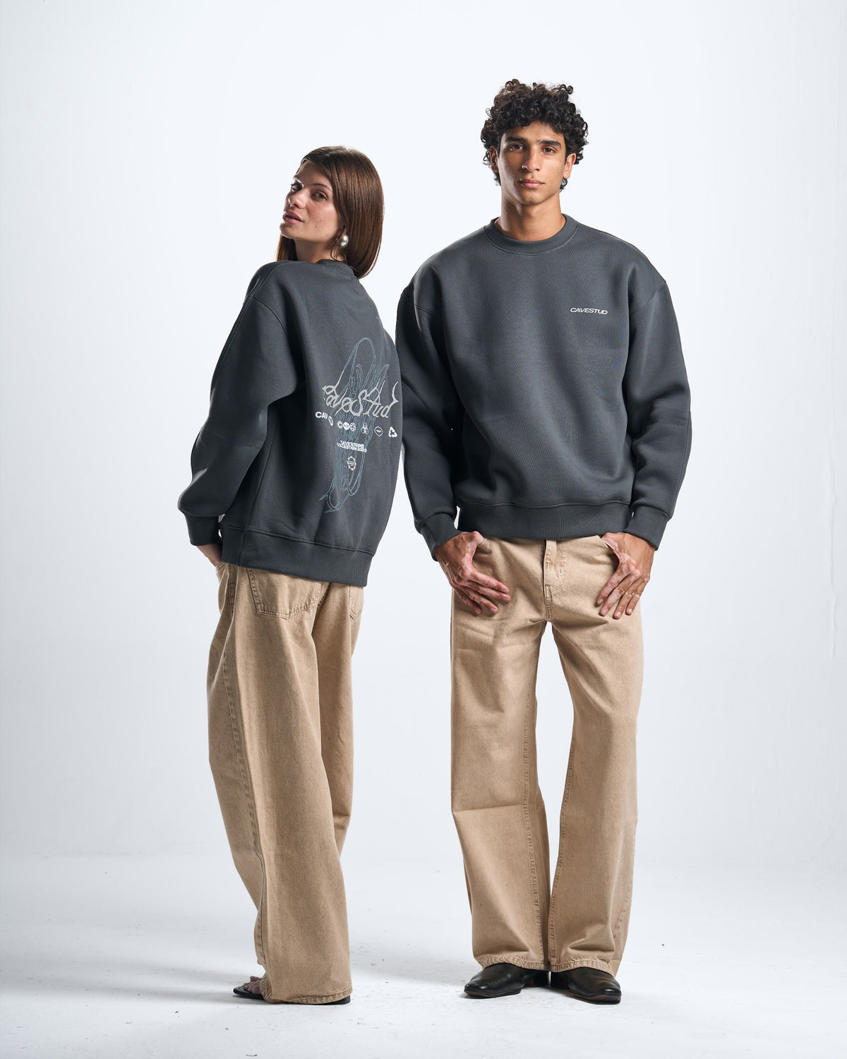 Ruin crewneck