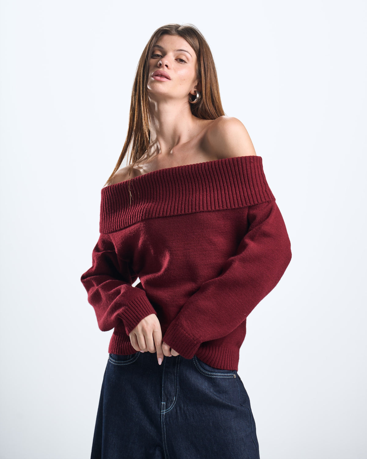 Knitted burgundy off shoulder