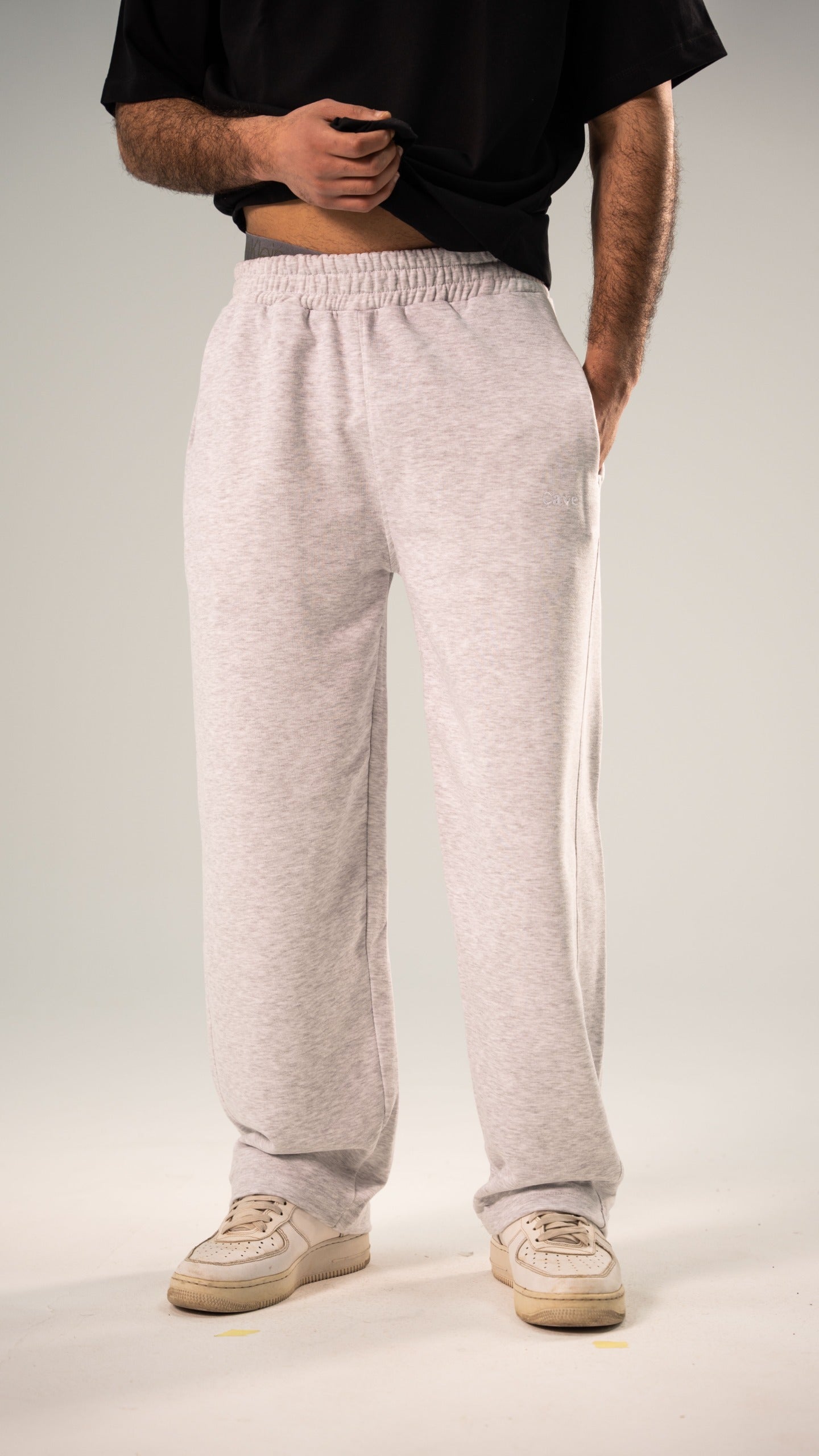 GREY SWEATPANTS