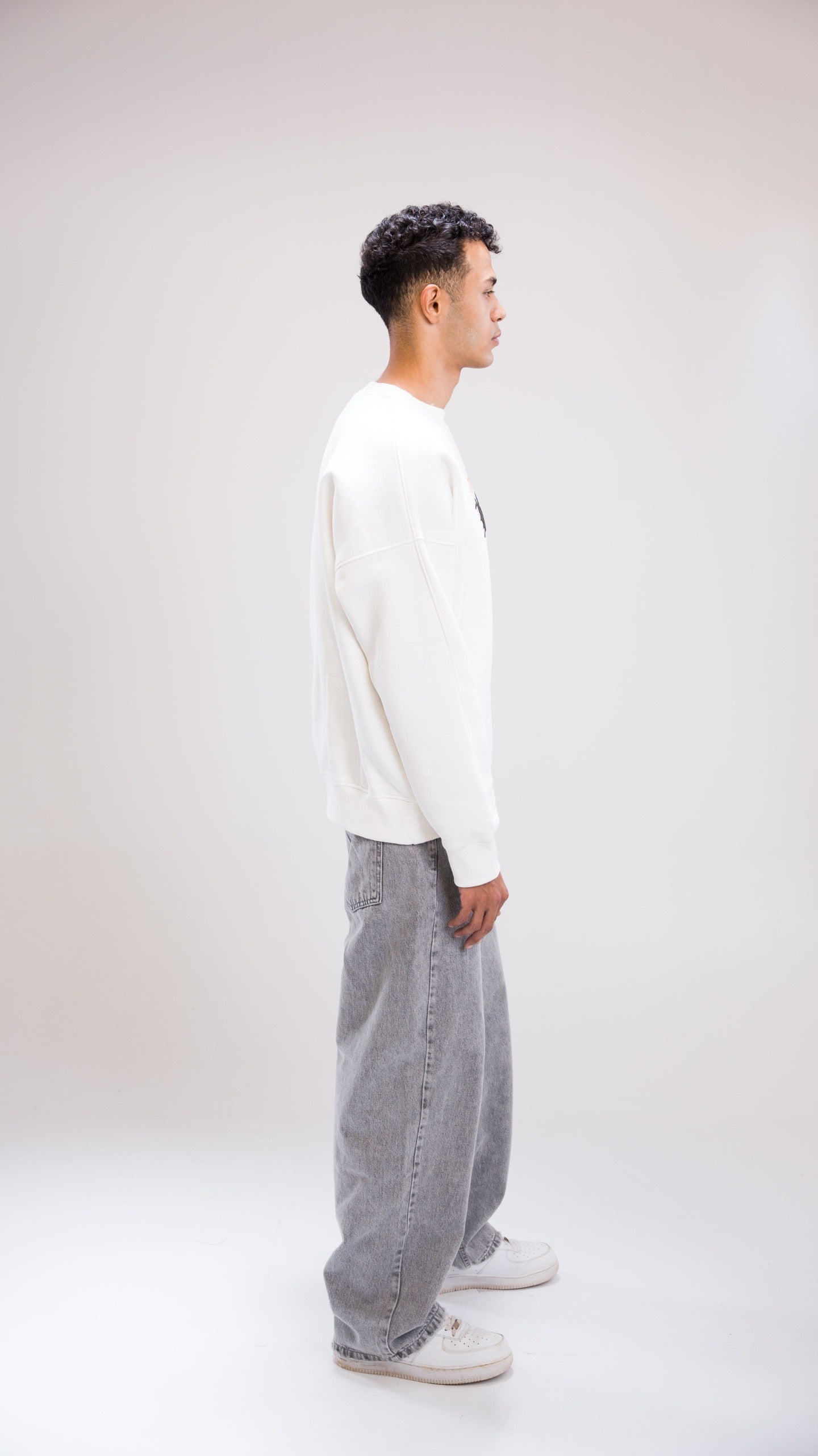 Chain White crewneck