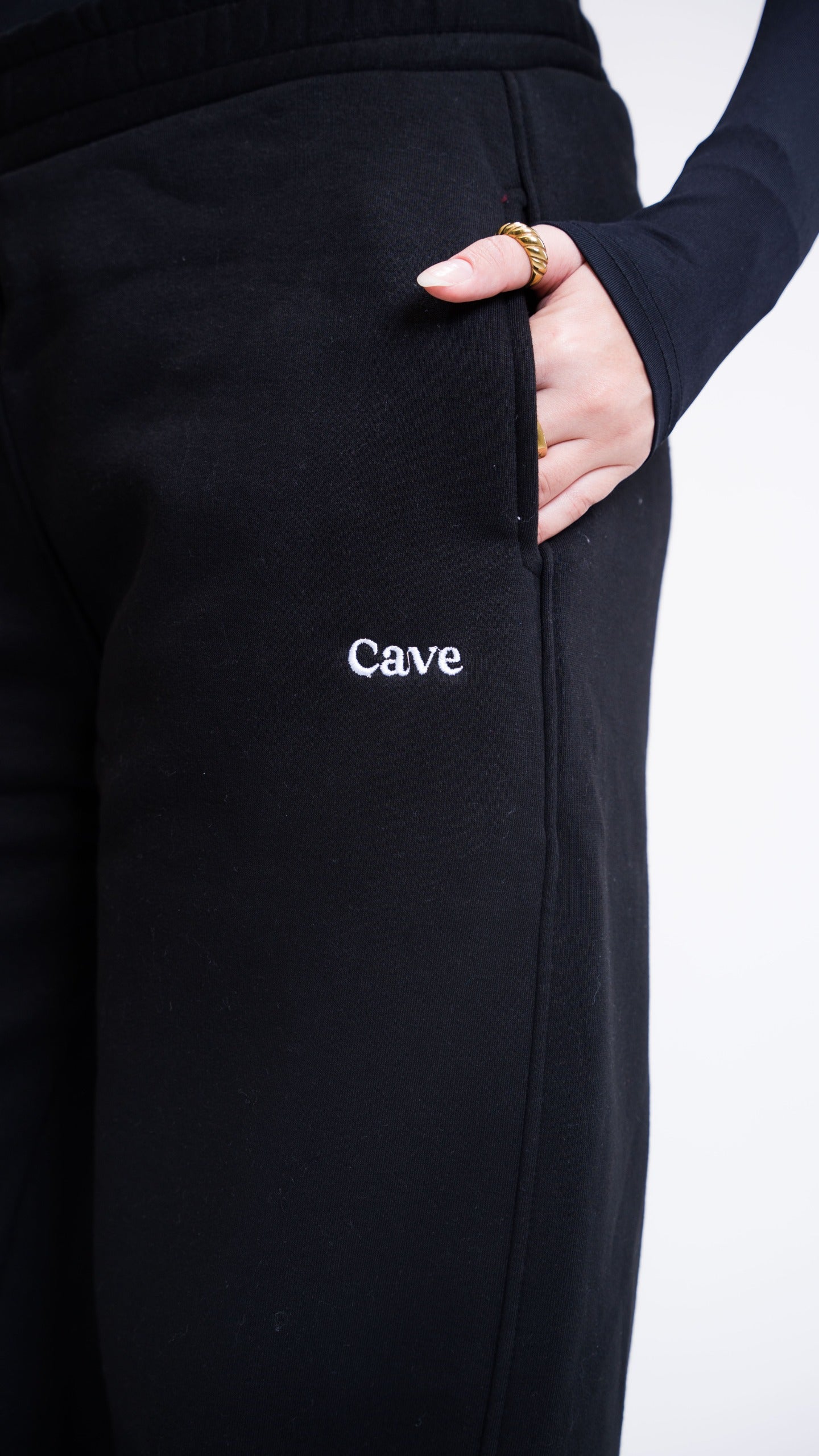 Winter BLACK SWEATPANTS