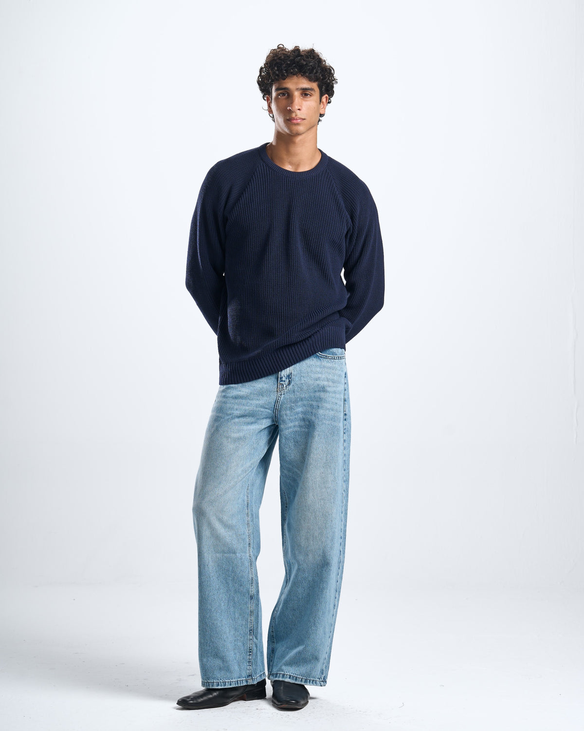 Knitted navyblue crewneck