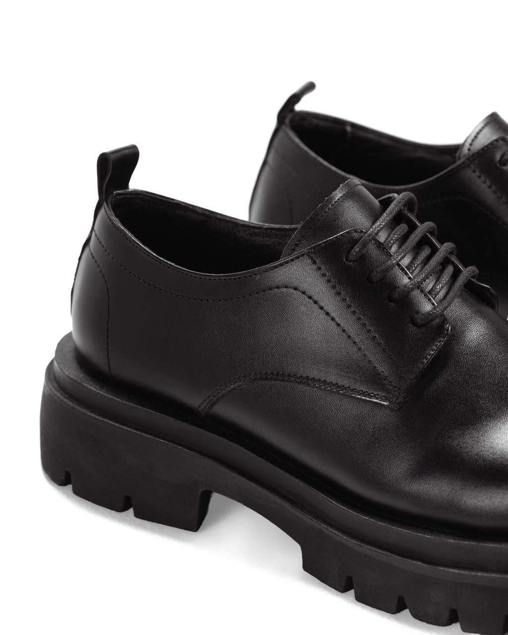 Black chunky shoes