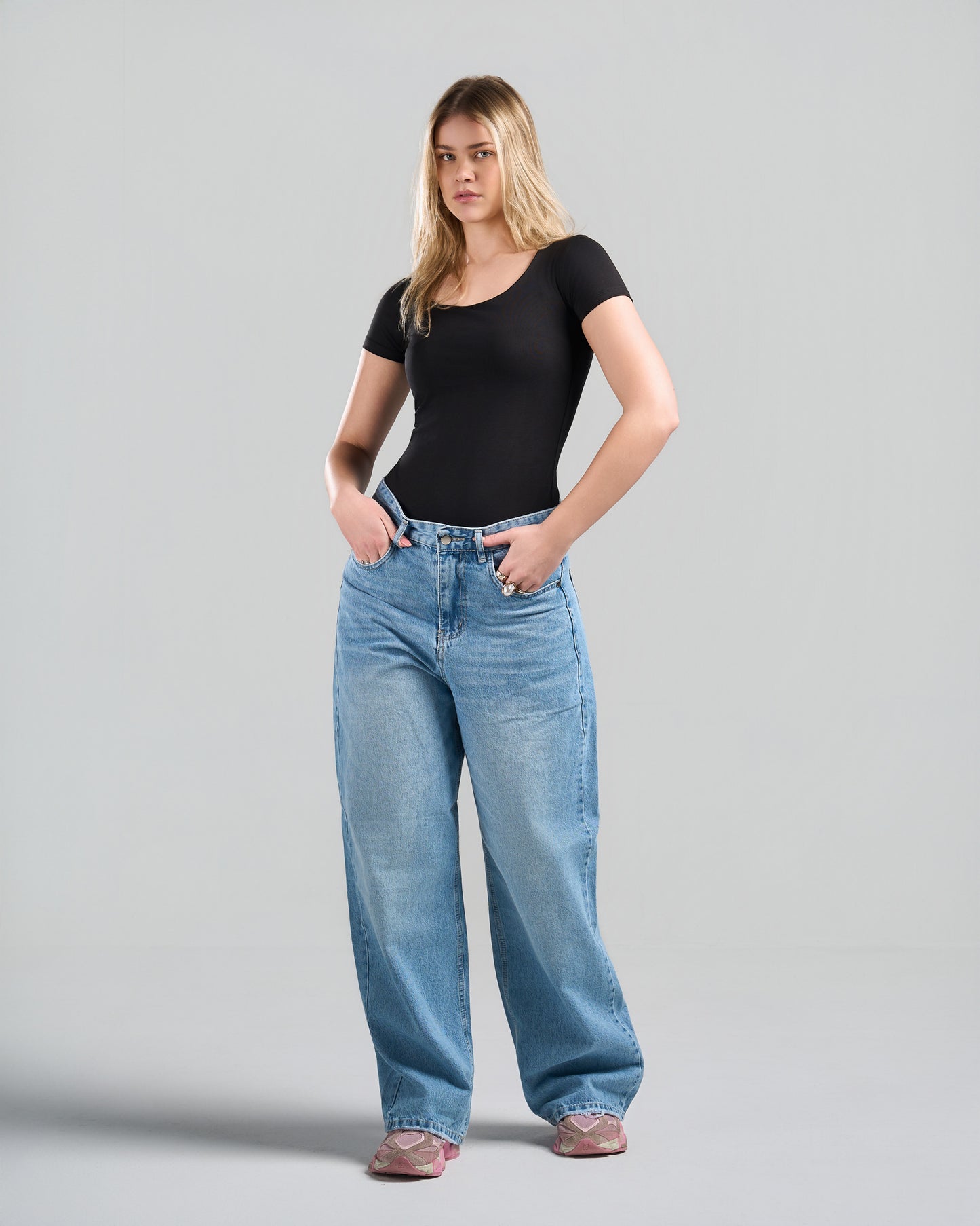 SquareNeck Short Sleeve Black Top