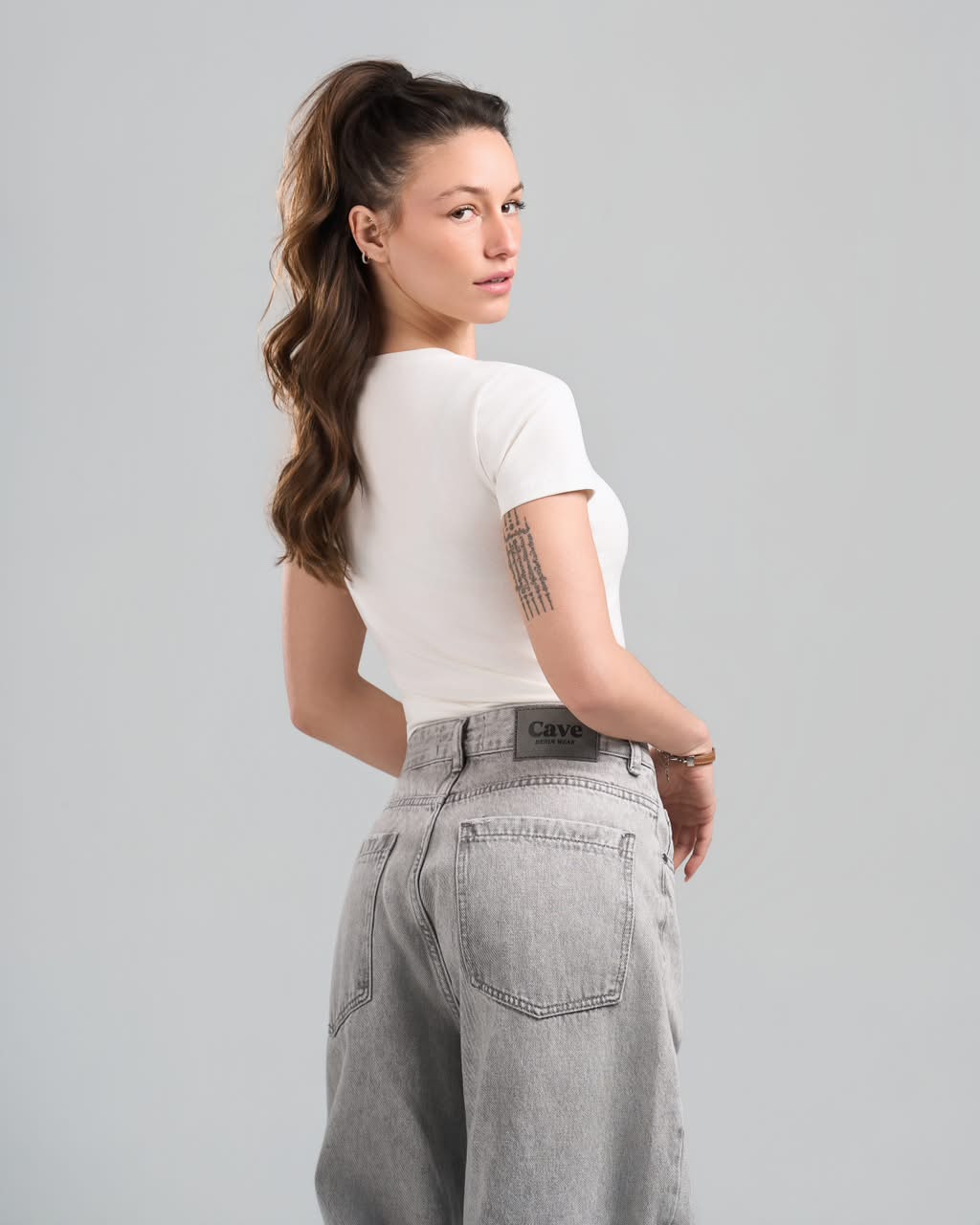 Round Short Sleeve White Top